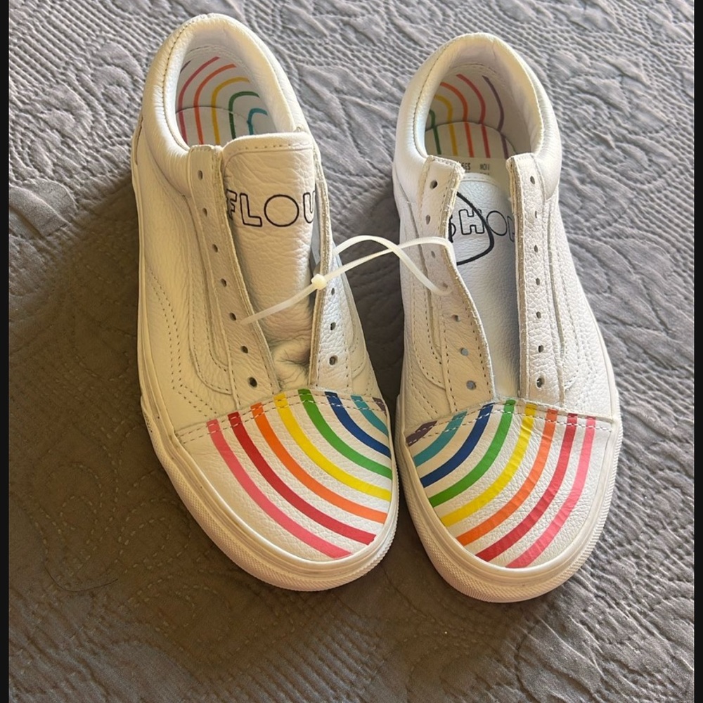 NWOT Vans White Rainbow Slip-On Shoes - Picture 2 of 6